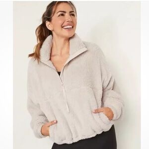 Old Navy 1/2 zip Sherpa sweatshirt with drawstring adjusted waist Woman’s 4X